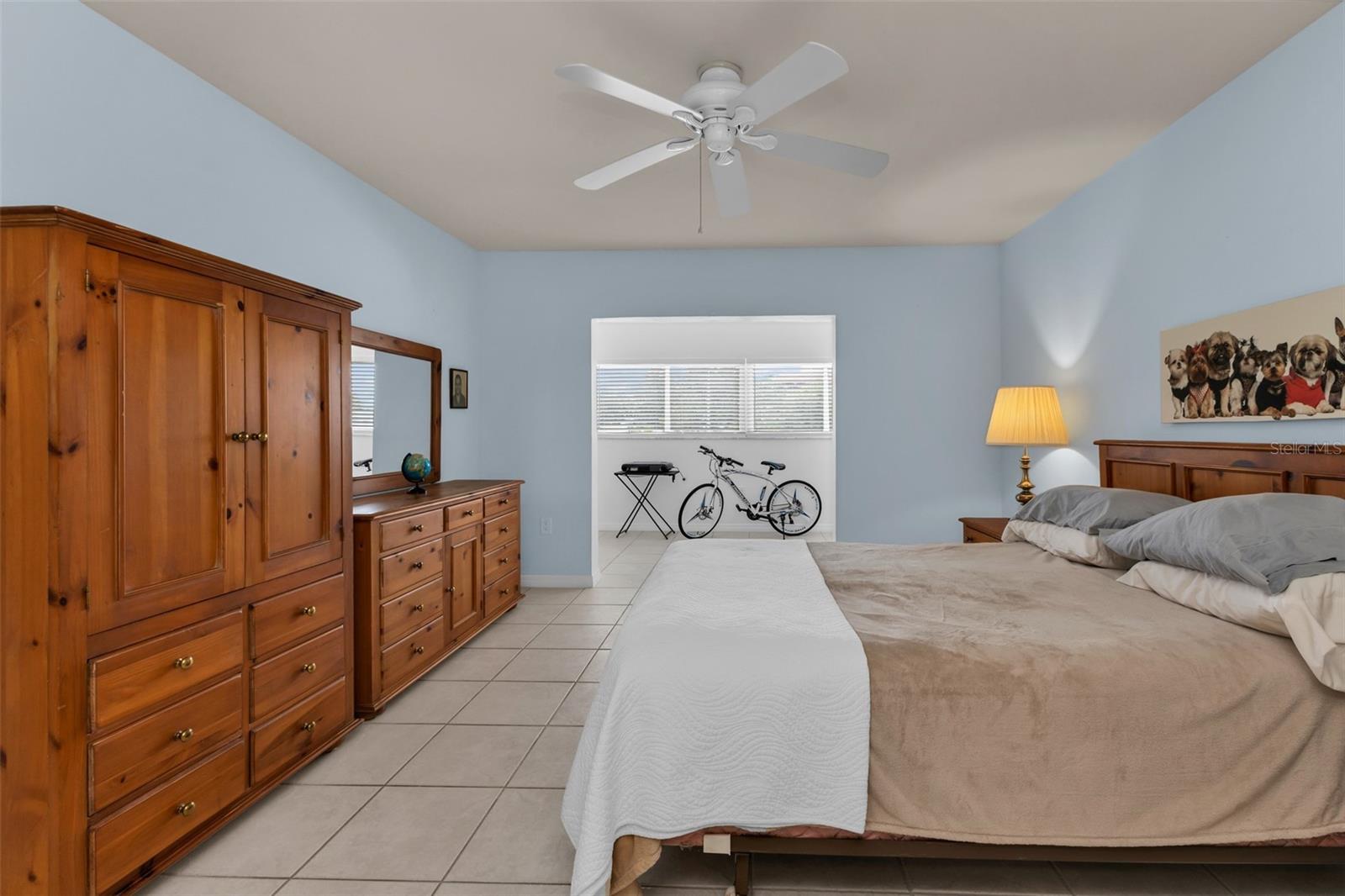 Image 15 of 29 For 3100 Harbor Boulevard 203