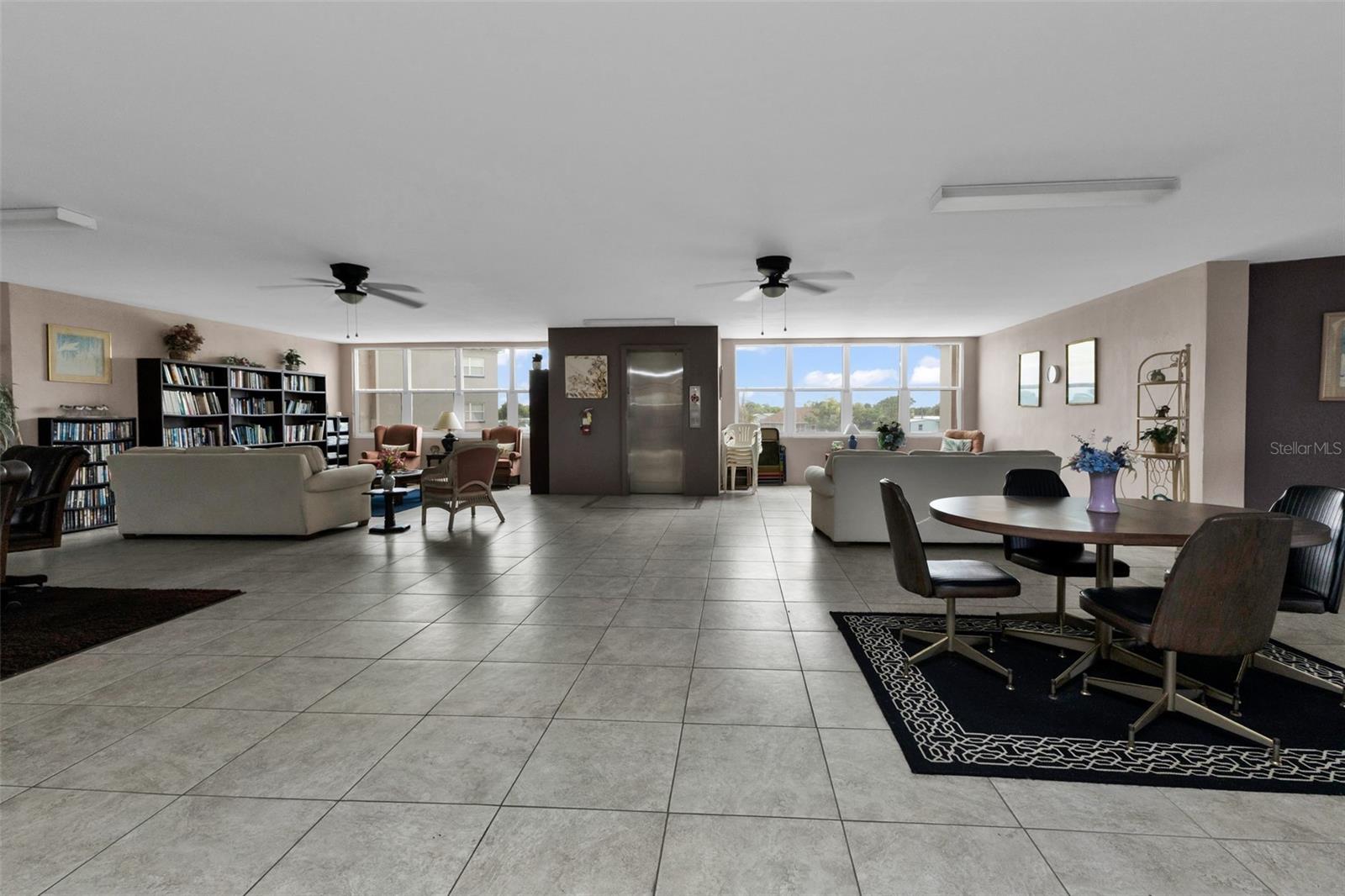 Image 23 of 29 For 3100 Harbor Boulevard 203