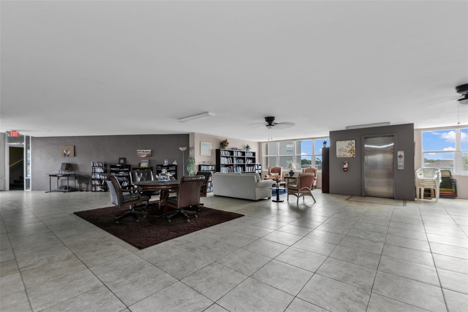 Image 24 of 29 For 3100 Harbor Boulevard 203