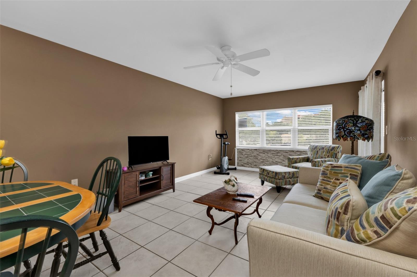 Image 9 of 29 For 3100 Harbor Boulevard 203