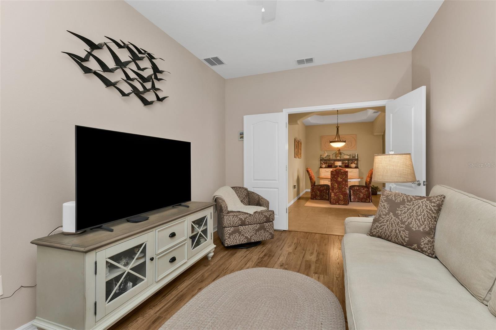 Image 15 of 42 For 1710 Sunderland Drive