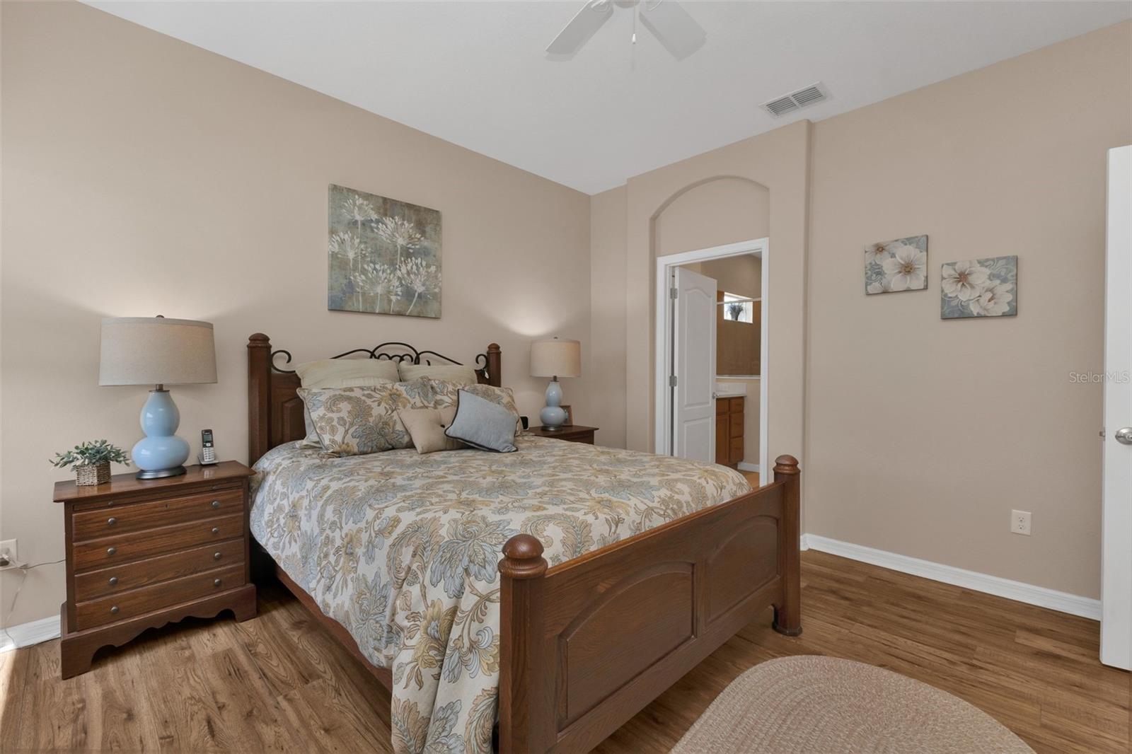 Image 17 of 42 For 1710 Sunderland Drive
