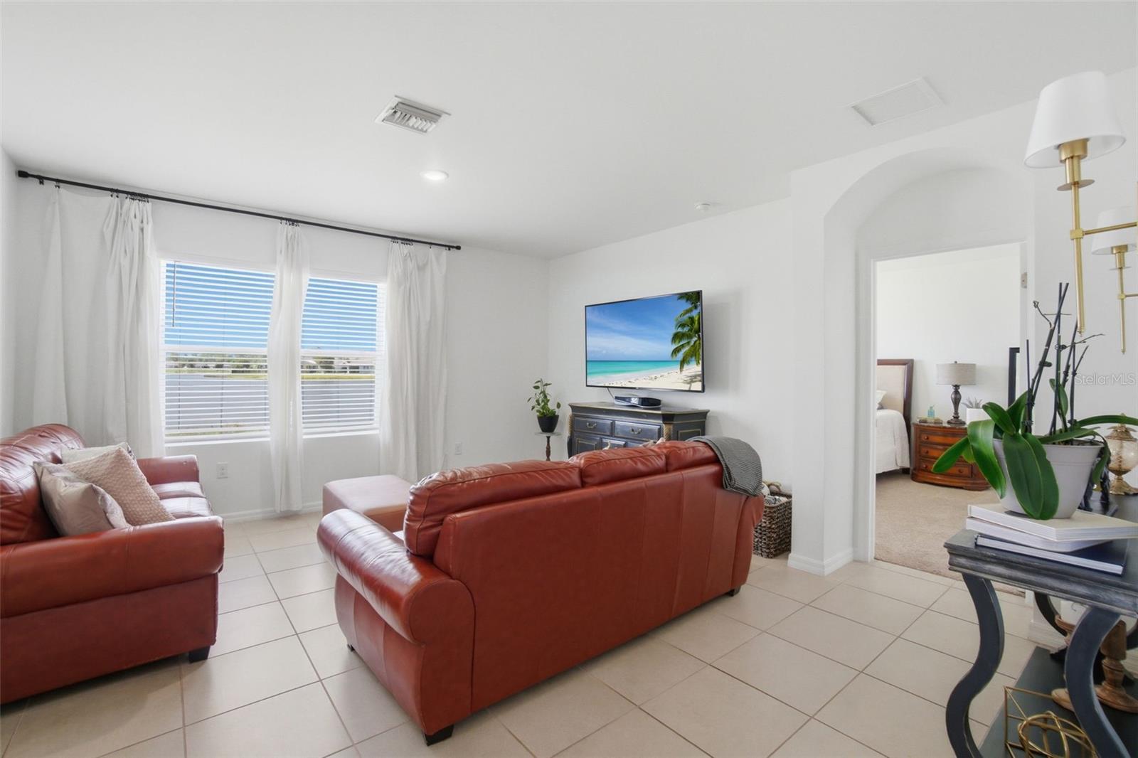 Image 12 of 41 For 3422 Cancun Court