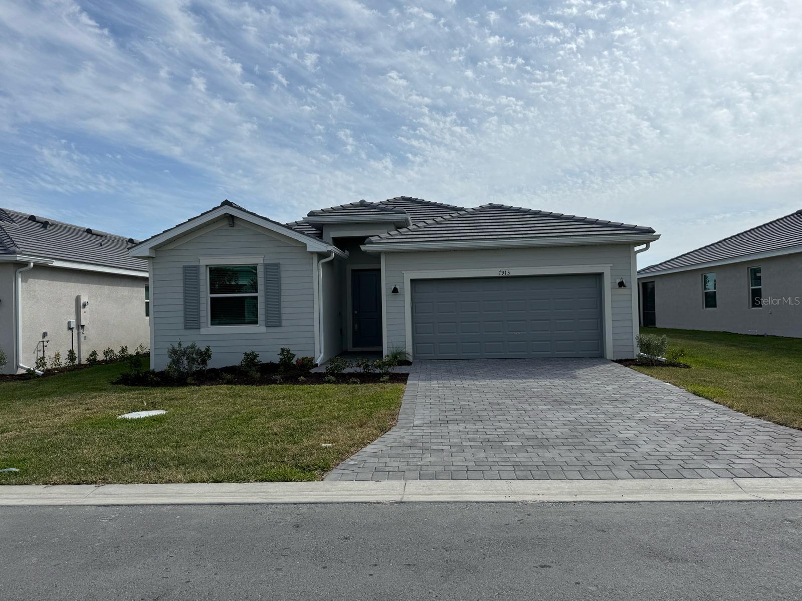 Details for 7913 Lakes Edge Lane, PORT CHARLOTTE, FL 33981