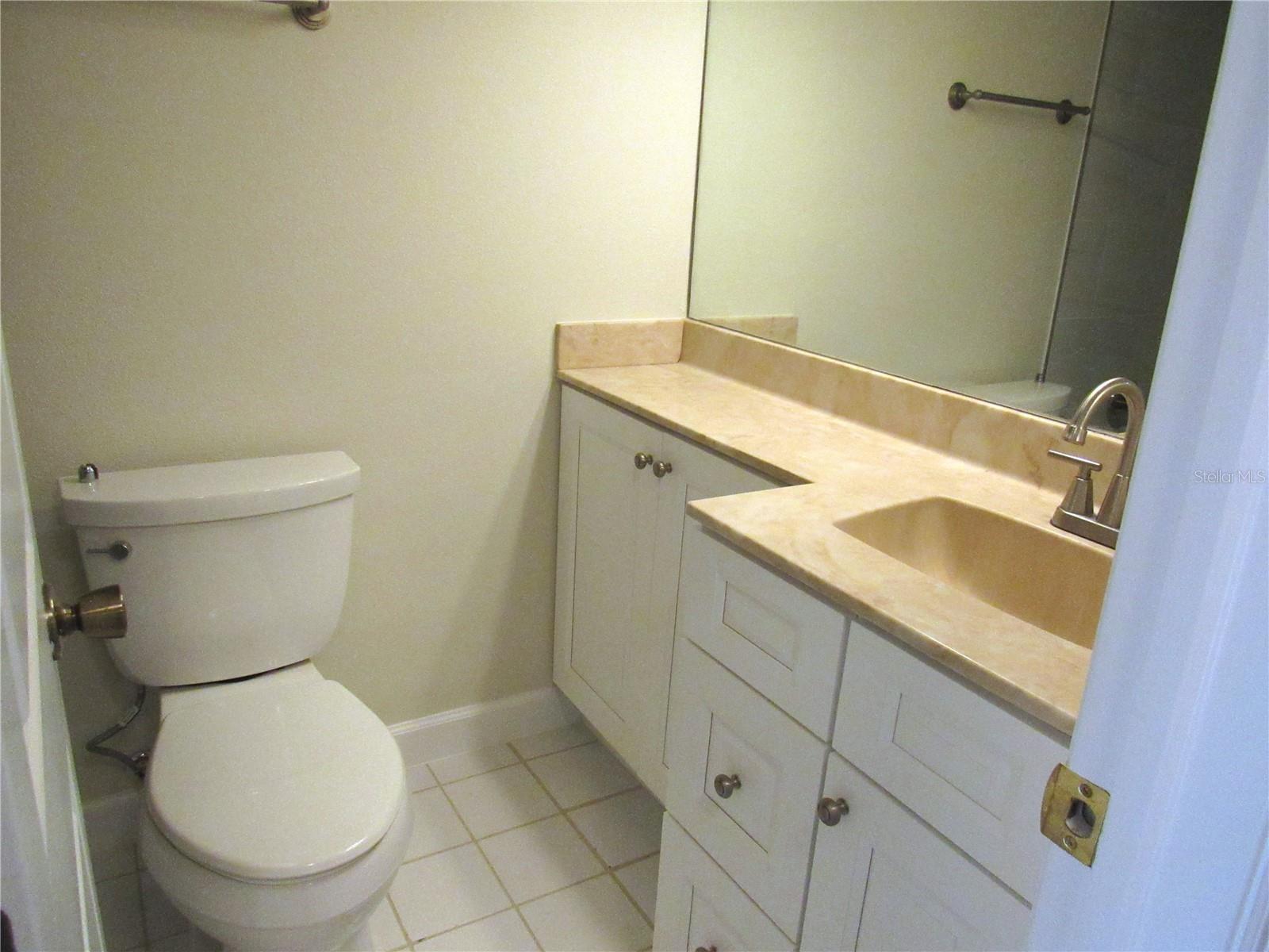 Image 20 of 27 For 22333 Edgewater Drive D-5
