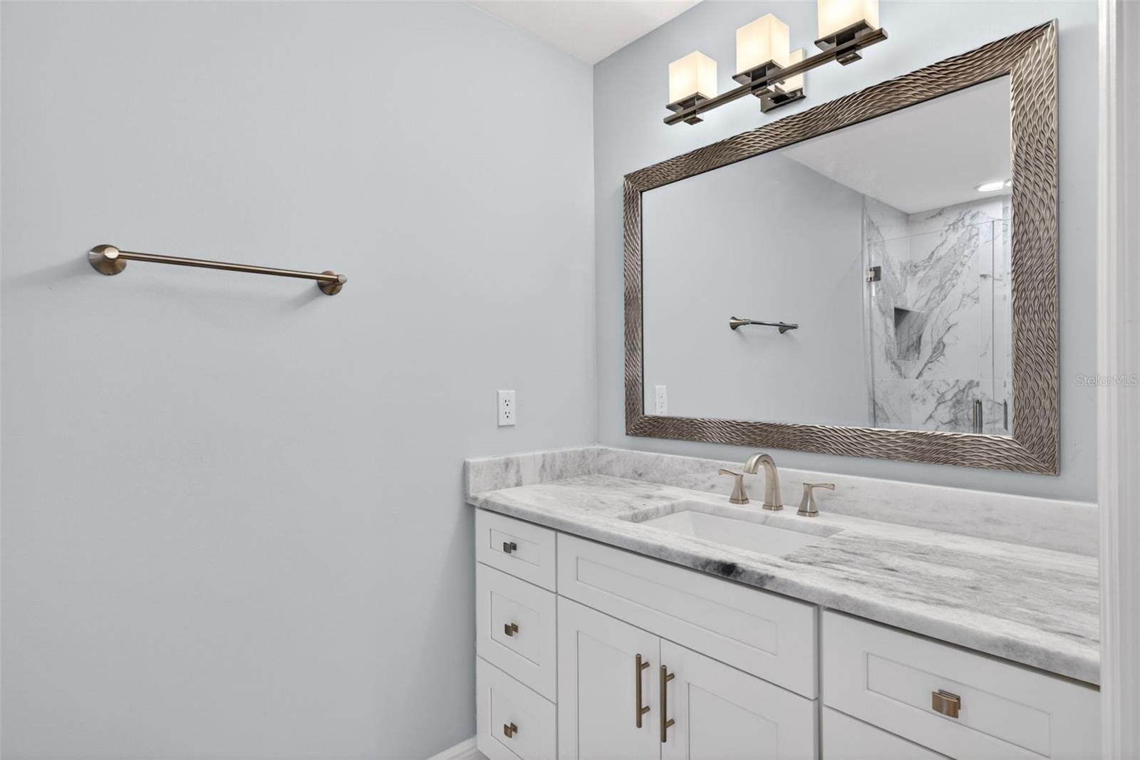Image 15 of 34 For 4109 Bellasol Circle 1113