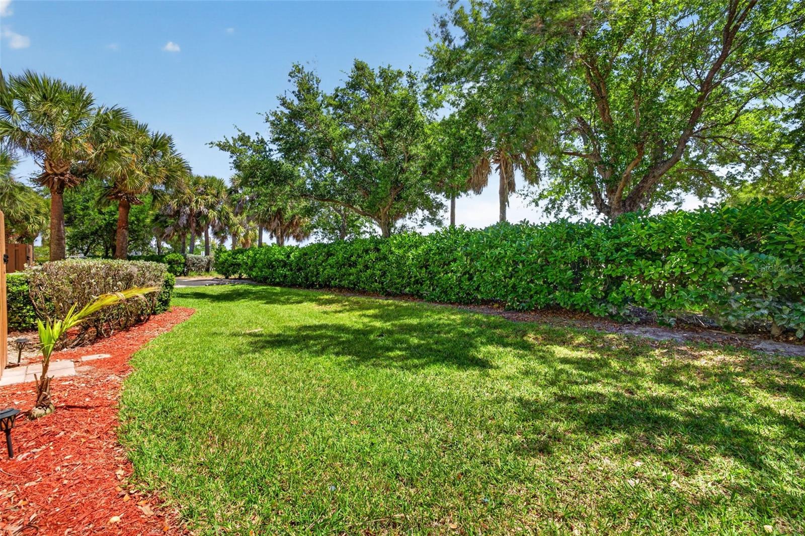 Image 20 of 34 For 4109 Bellasol Circle 1113