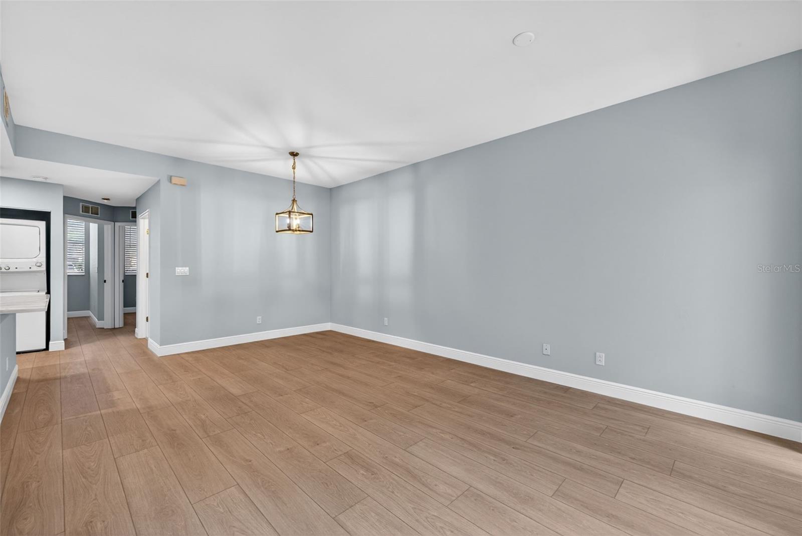 Image 3 of 34 For 4109 Bellasol Circle 1113