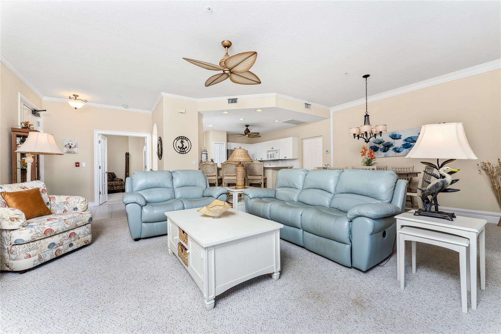 Image 13 of 61 For 3485 Sunset Key Circle 101