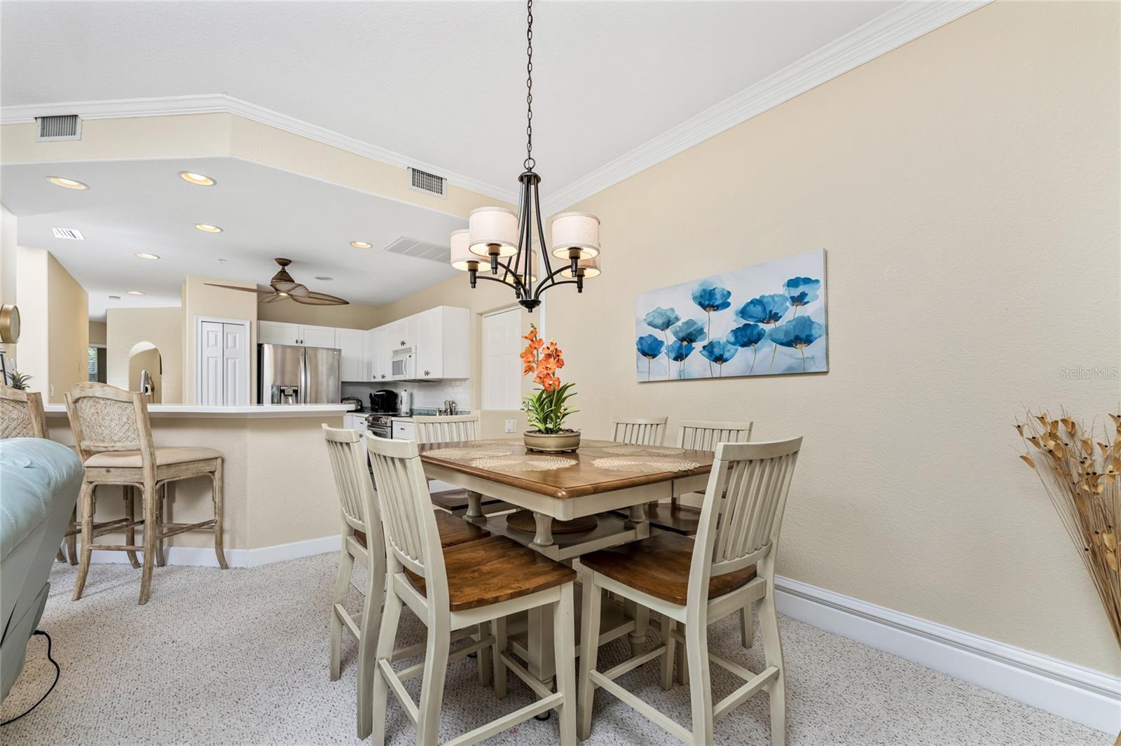 Image 16 of 61 For 3485 Sunset Key Circle 101