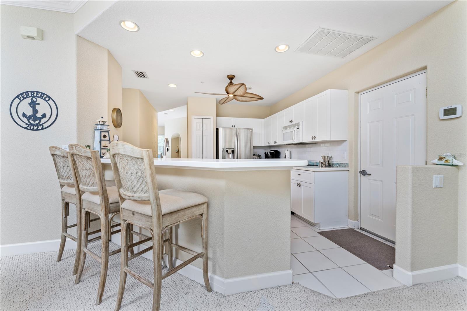 Image 17 of 61 For 3485 Sunset Key Circle 101