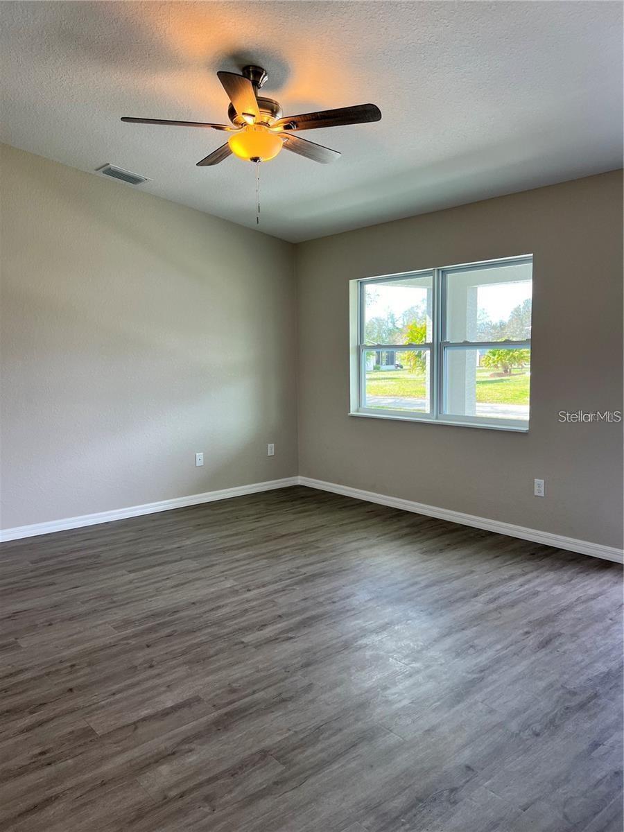 Image 15 of 23 For 8115 Easy Street