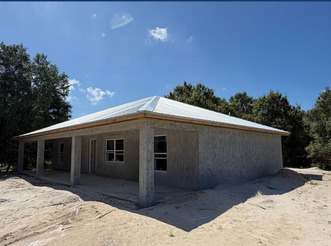 Image 2 of 23 For 8115 Easy Street