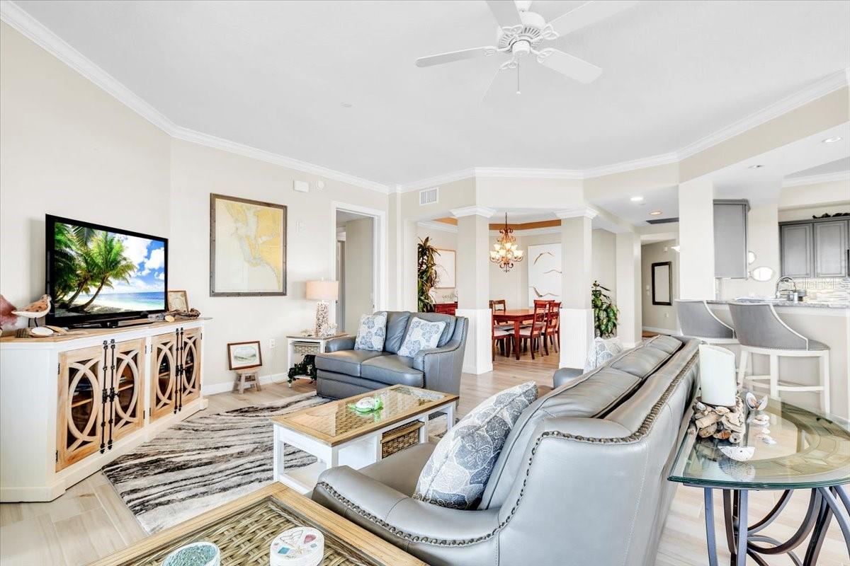 Image 11 of 55 For 8560 Amberjack Circle 301