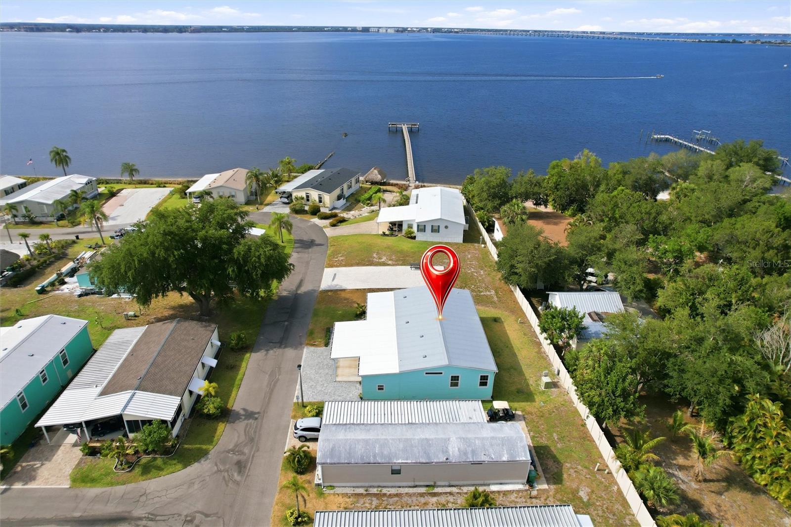 Image 34 of 41 For 4378 Manatee Loop 19a