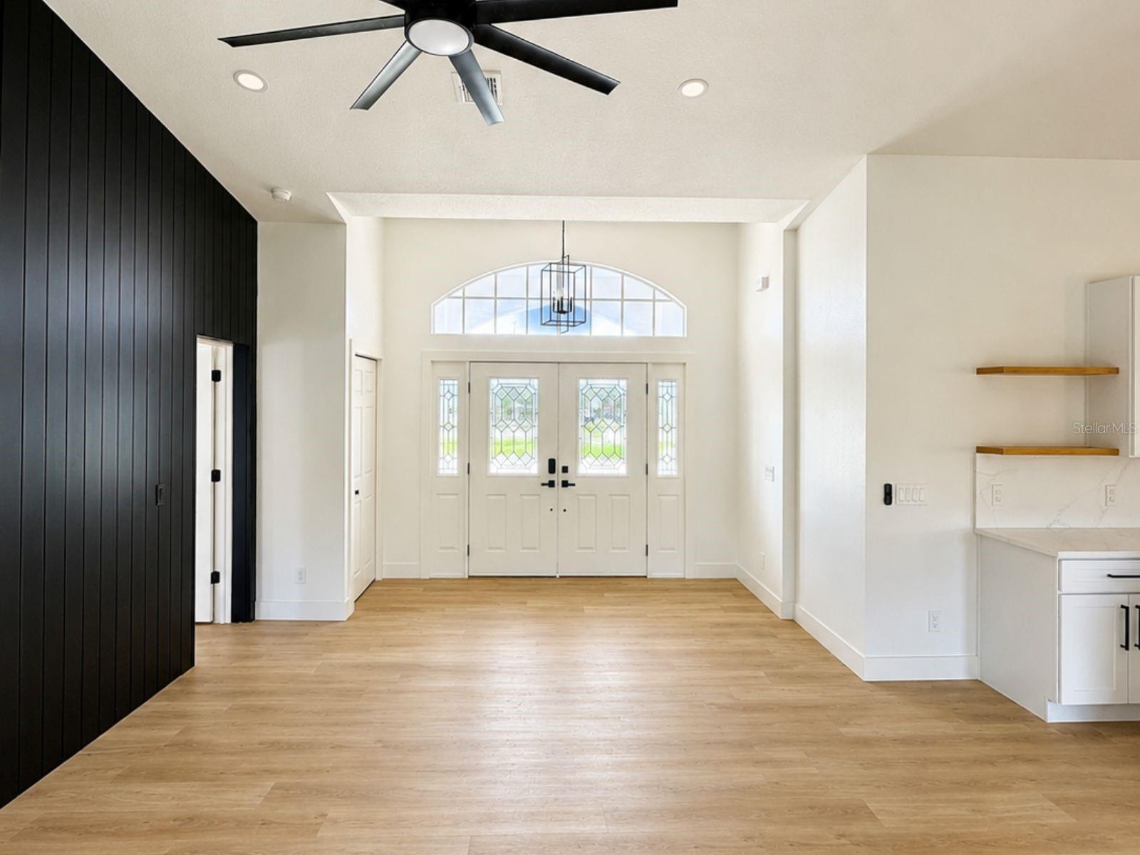 Image 20 of 35 For 1310 Jefferson Drive