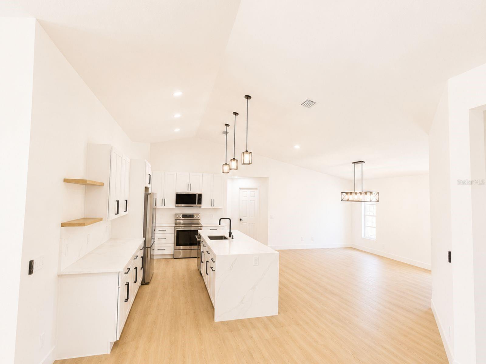 Image 6 of 35 For 1310 Jefferson Drive