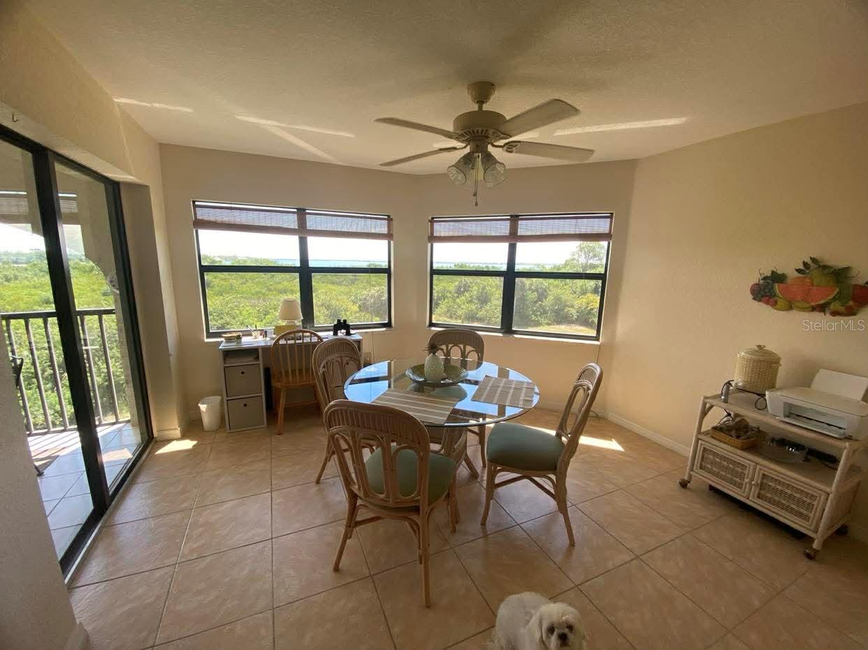 Image 2 of 24 For 23465 Harborview Road 245