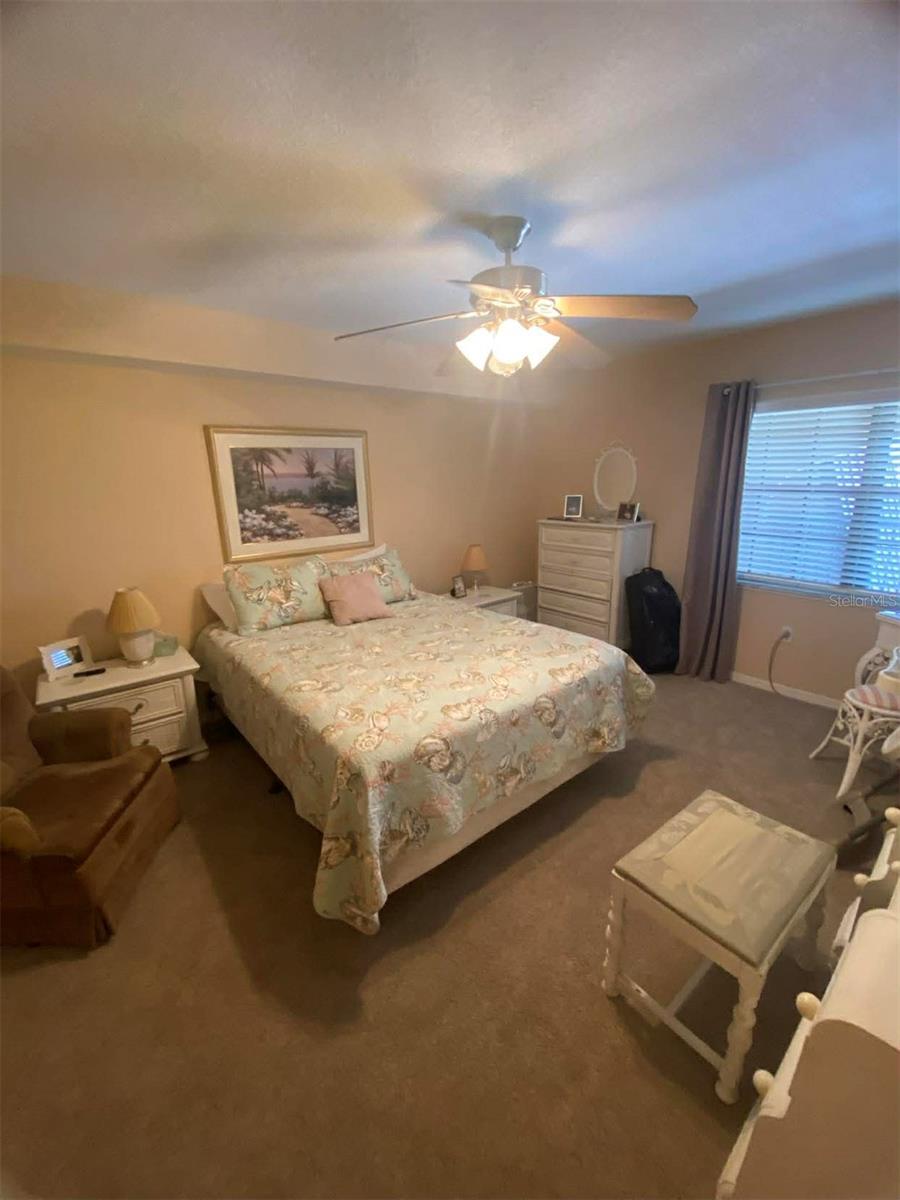 Image 8 of 24 For 23465 Harborview Road 245
