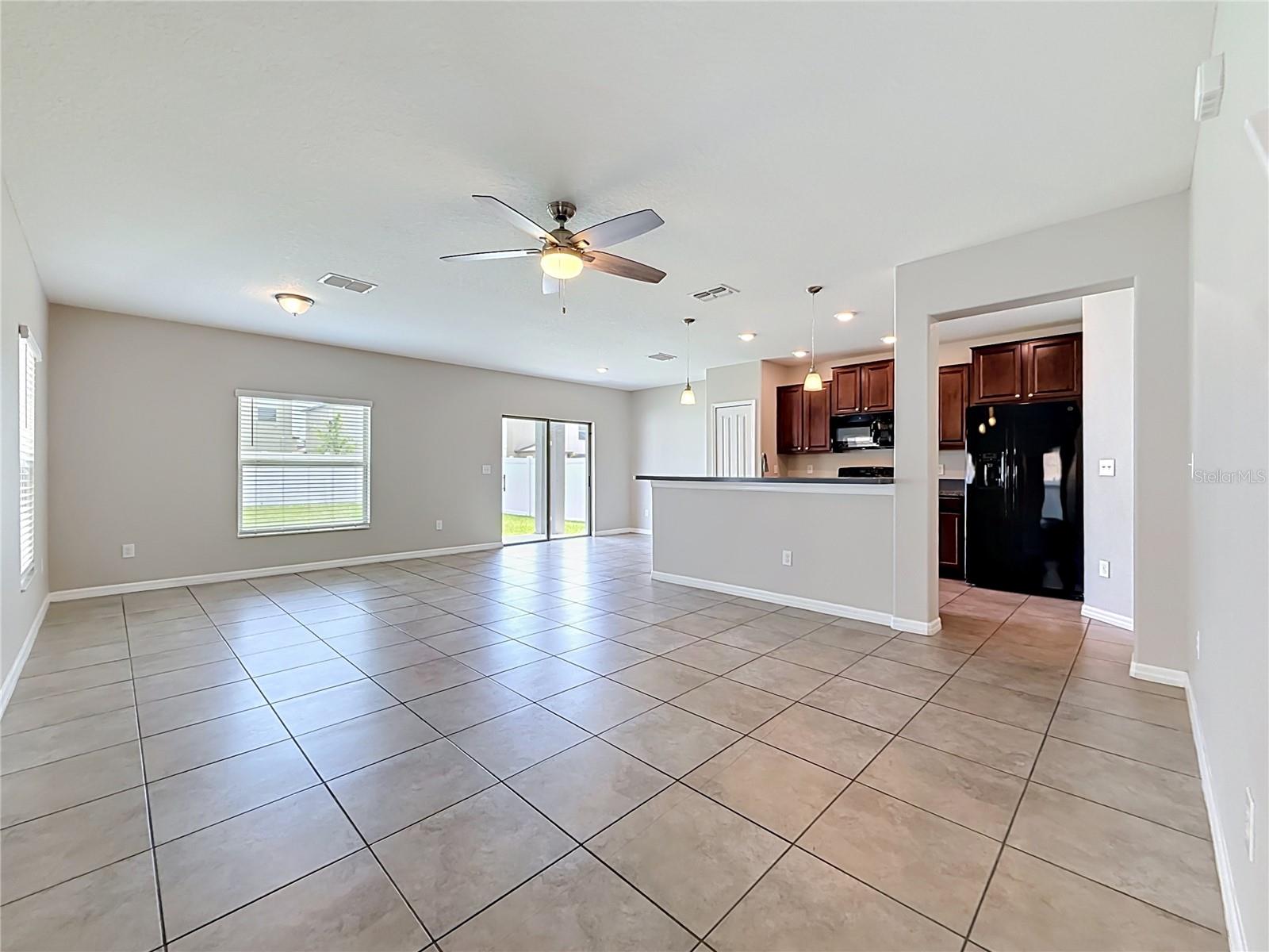 Image 10 of 59 For 7405 Evening Primrose Court