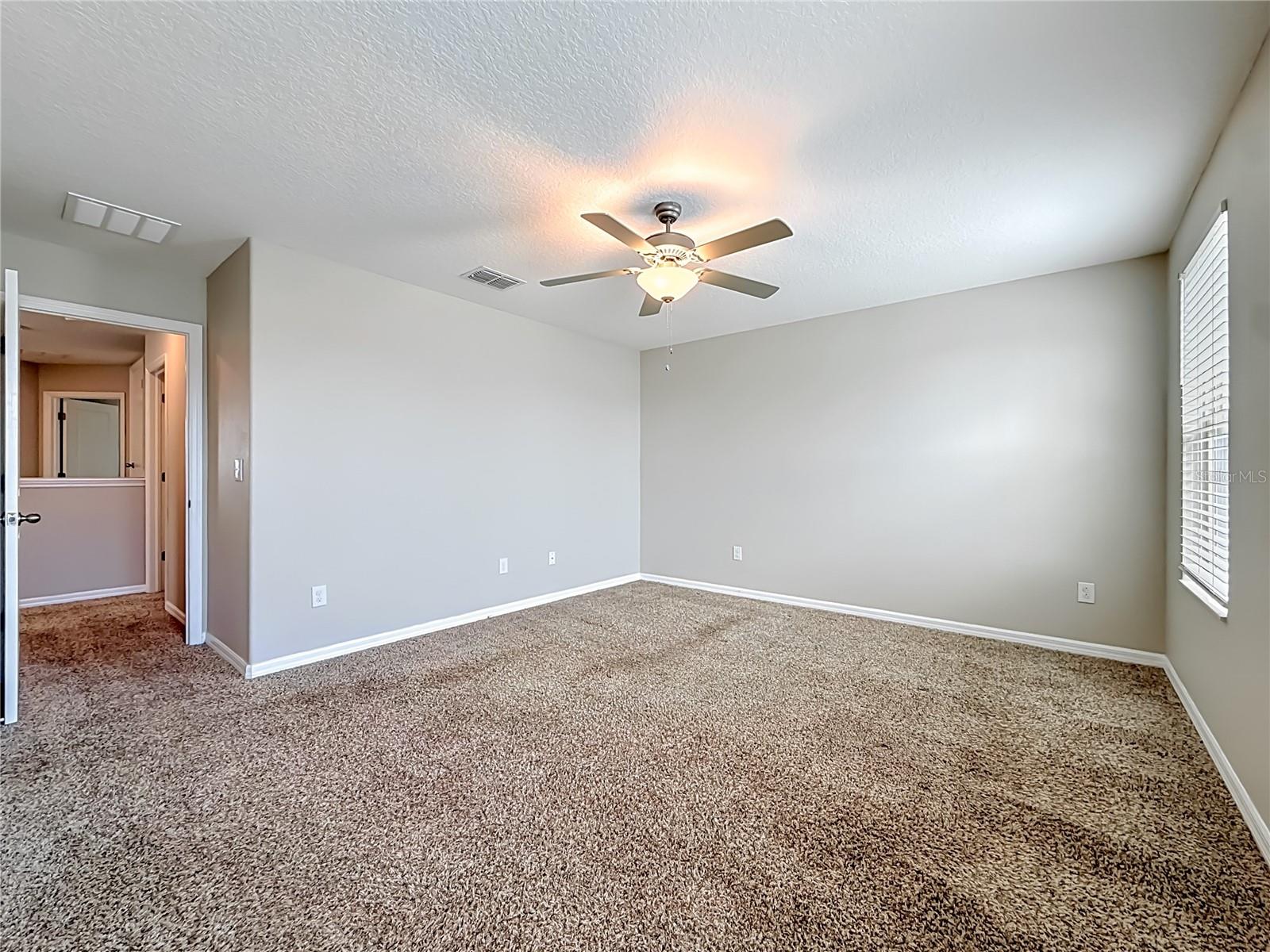 Image 31 of 59 For 7405 Evening Primrose Court