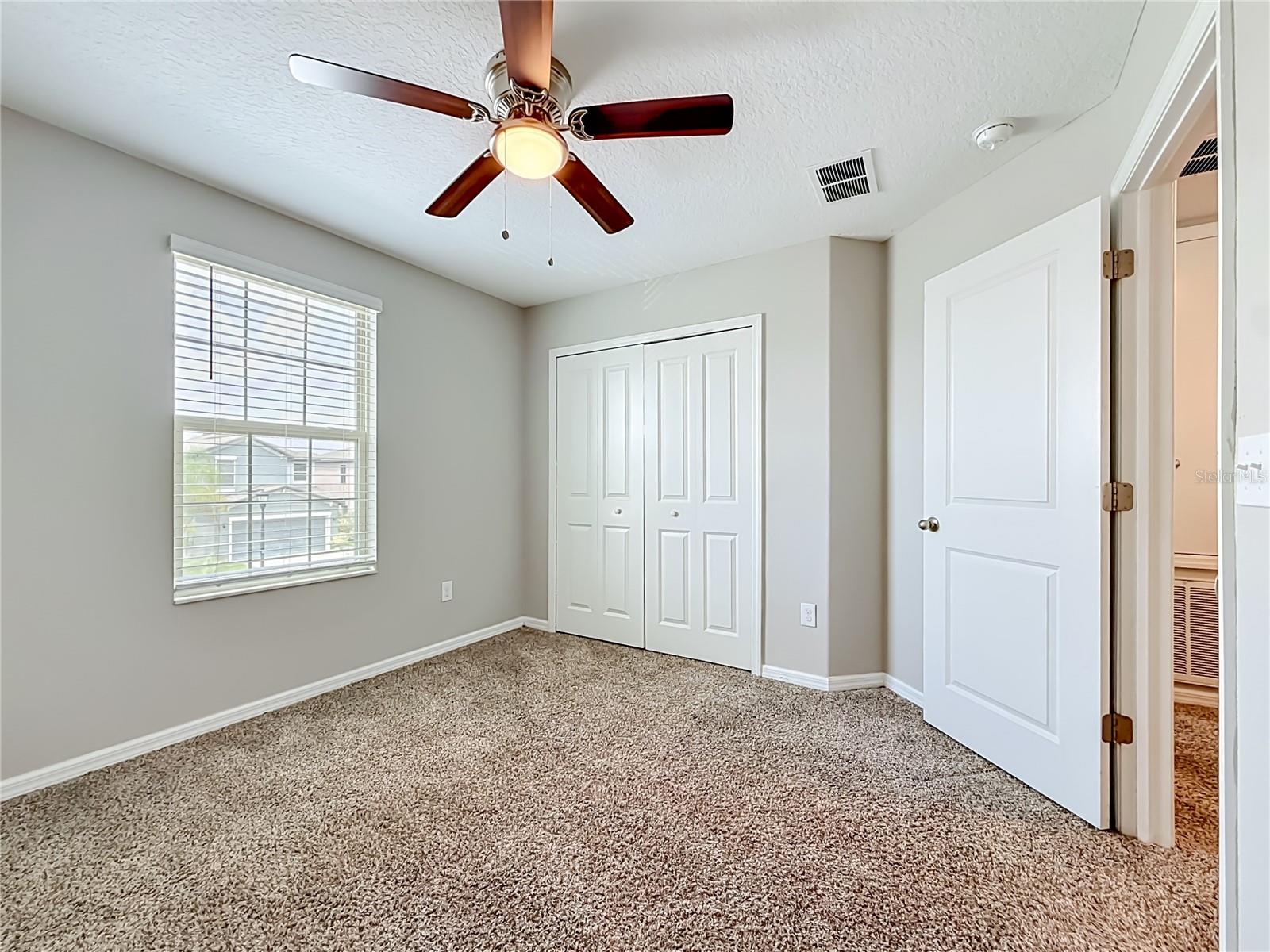Image 40 of 59 For 7405 Evening Primrose Court