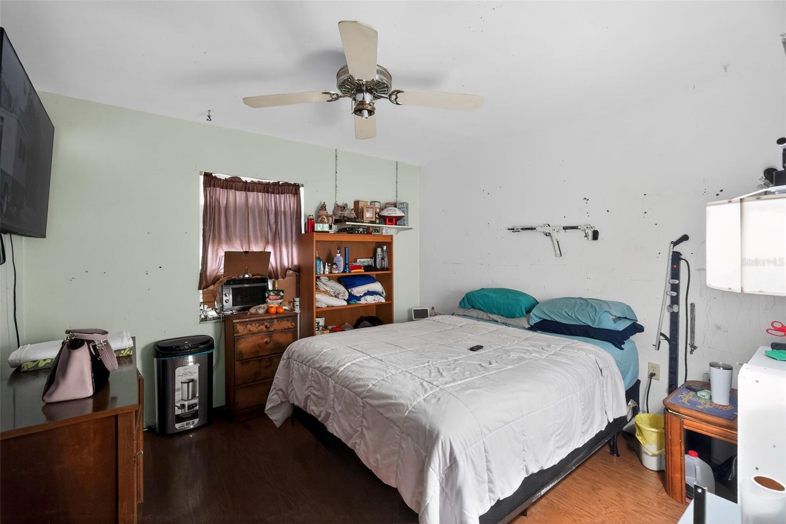 Image 10 of 30 For 7322 Landover Drive