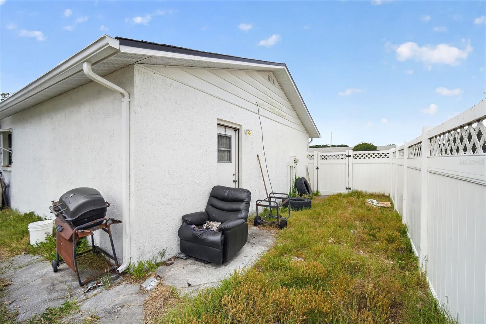 Image 21 of 30 For 7322 Landover Drive