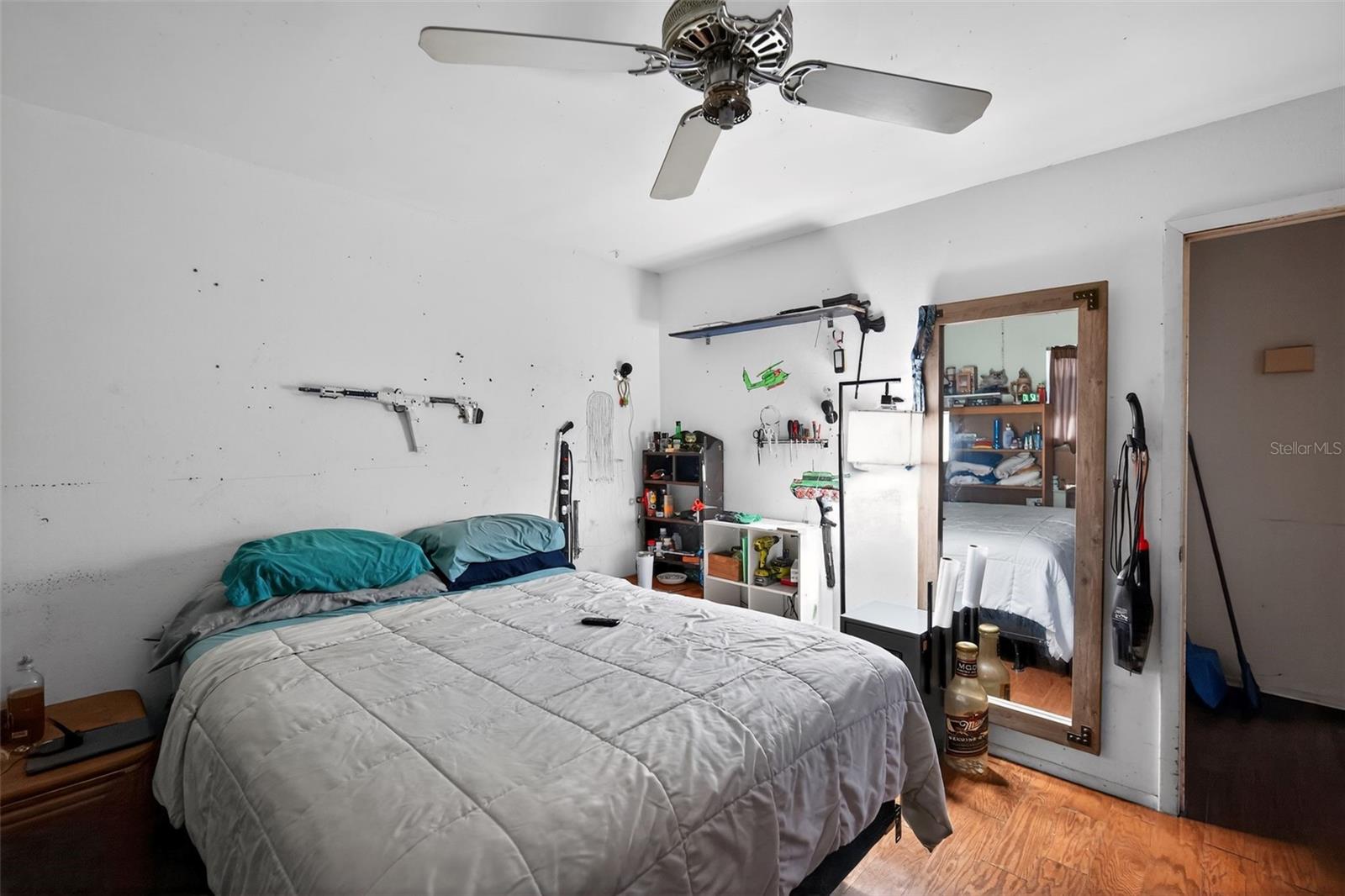 Image 7 of 30 For 7322 Landover Drive