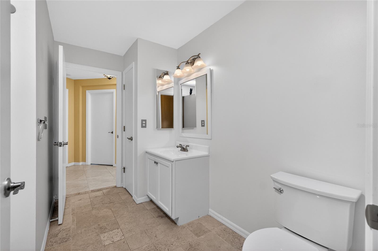 Image 23 of 66 For 17200 Nile Ct