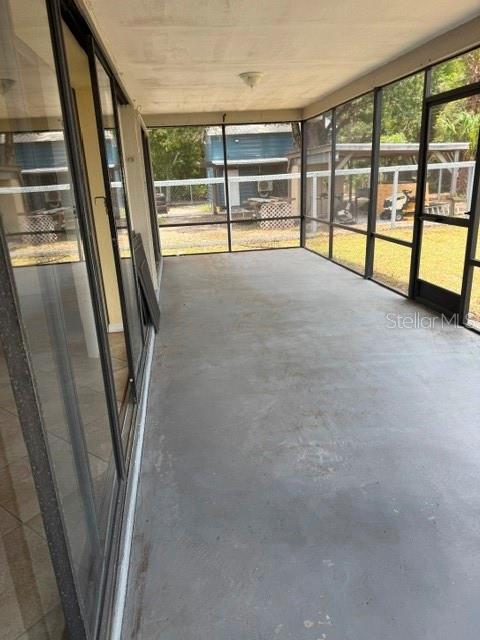 Image 17 of 23 For 4264 Salford Boulevard