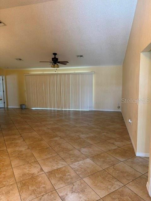 Image 3 of 23 For 4264 Salford Boulevard