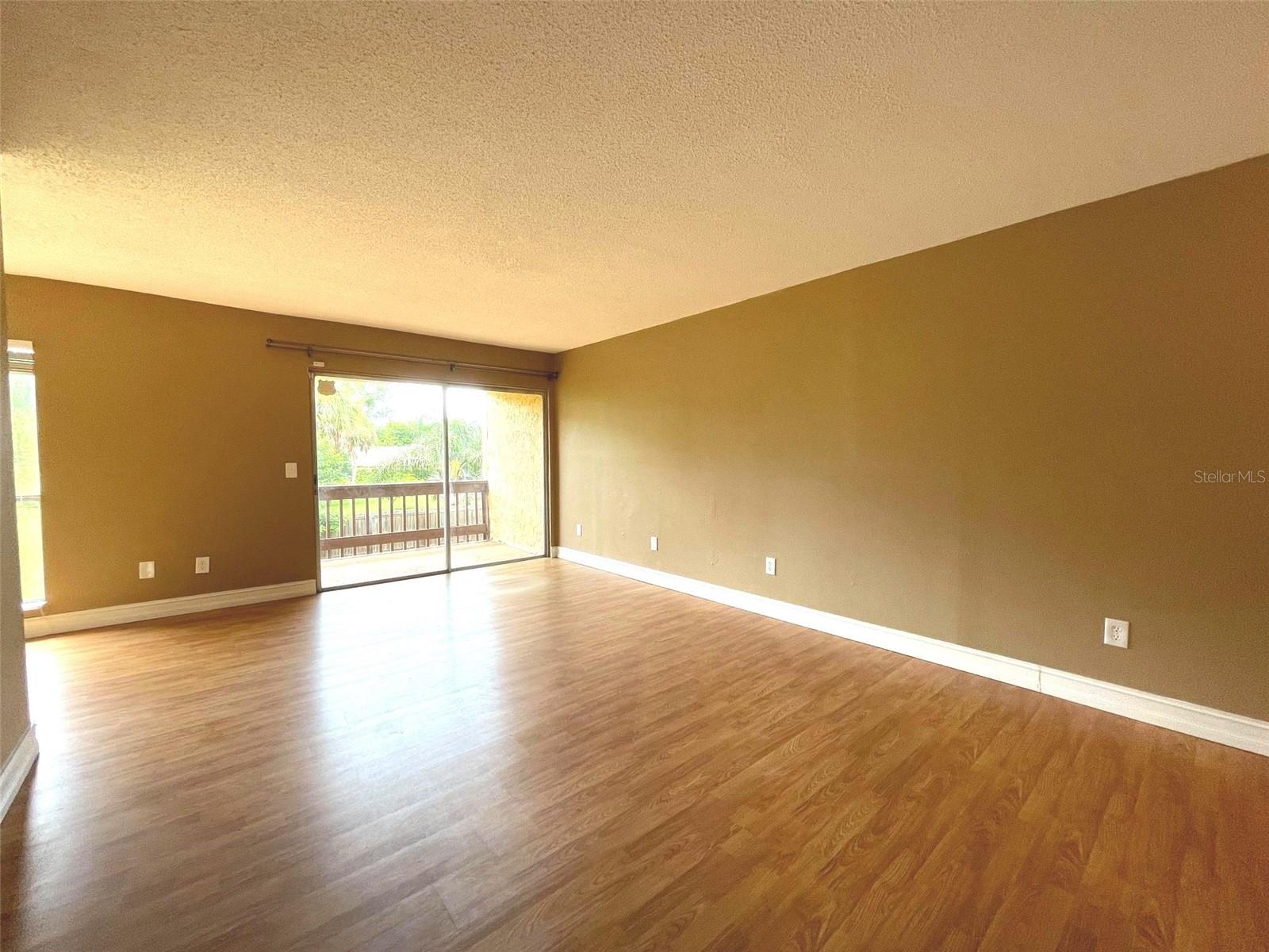 Image 4 of 24 For 3451 Clark Road 249