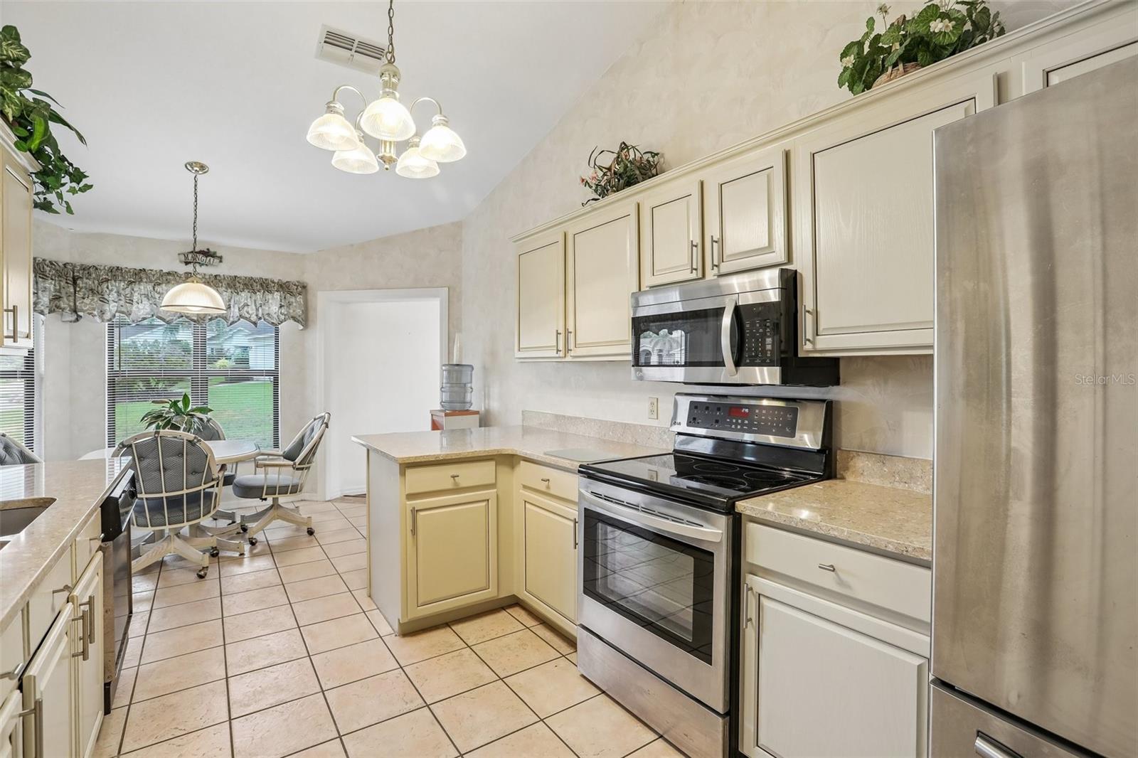 Image 16 of 59 For 8328 Pavilion Drive