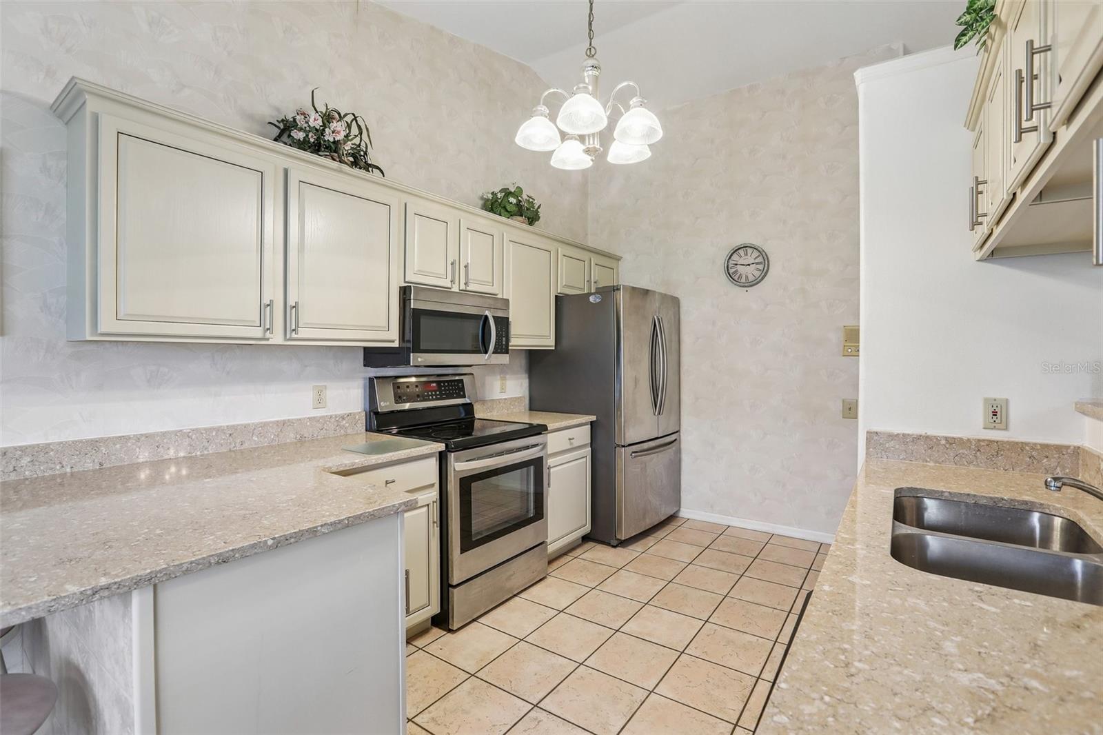 Image 18 of 59 For 8328 Pavilion Drive