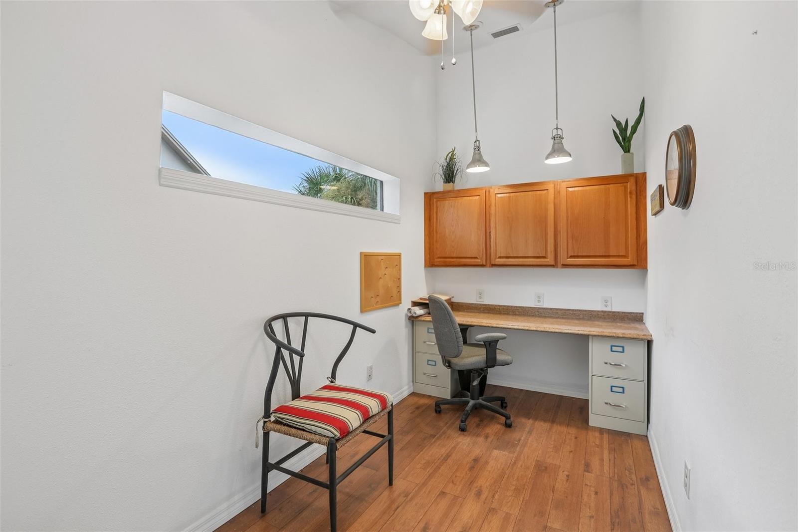 Image 27 of 59 For 8328 Pavilion Drive