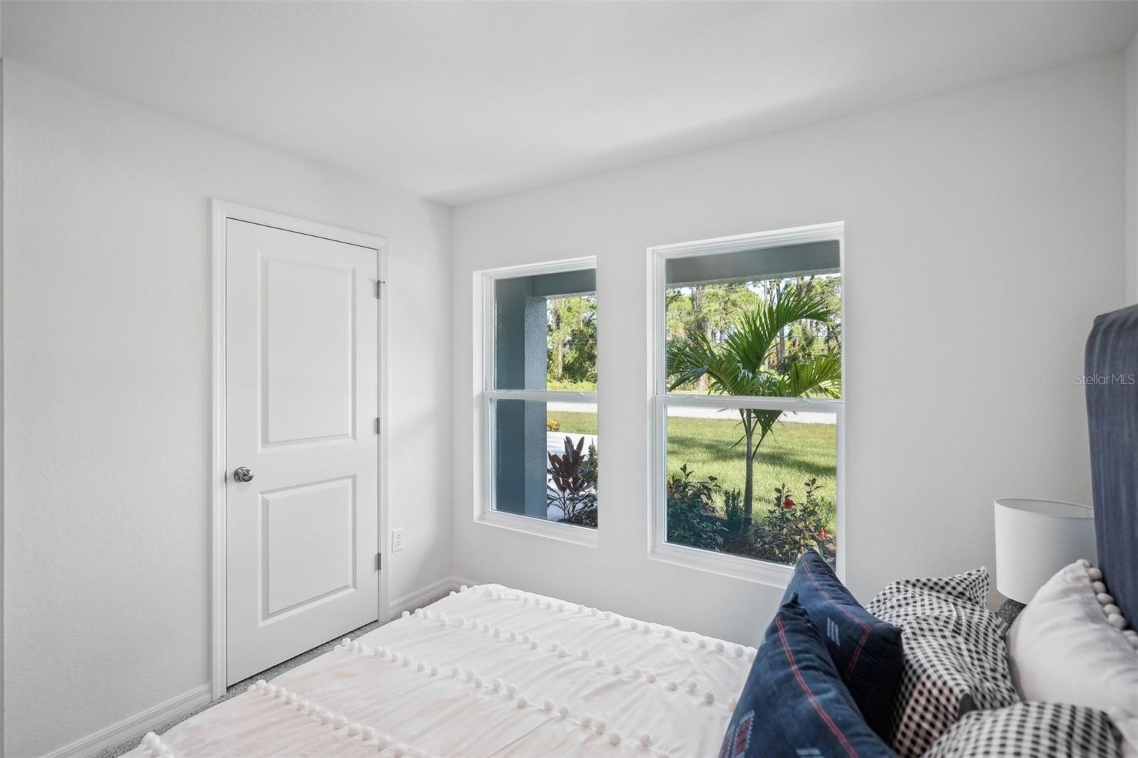 Image 31 of 34 For 6084 Knollwood Drive