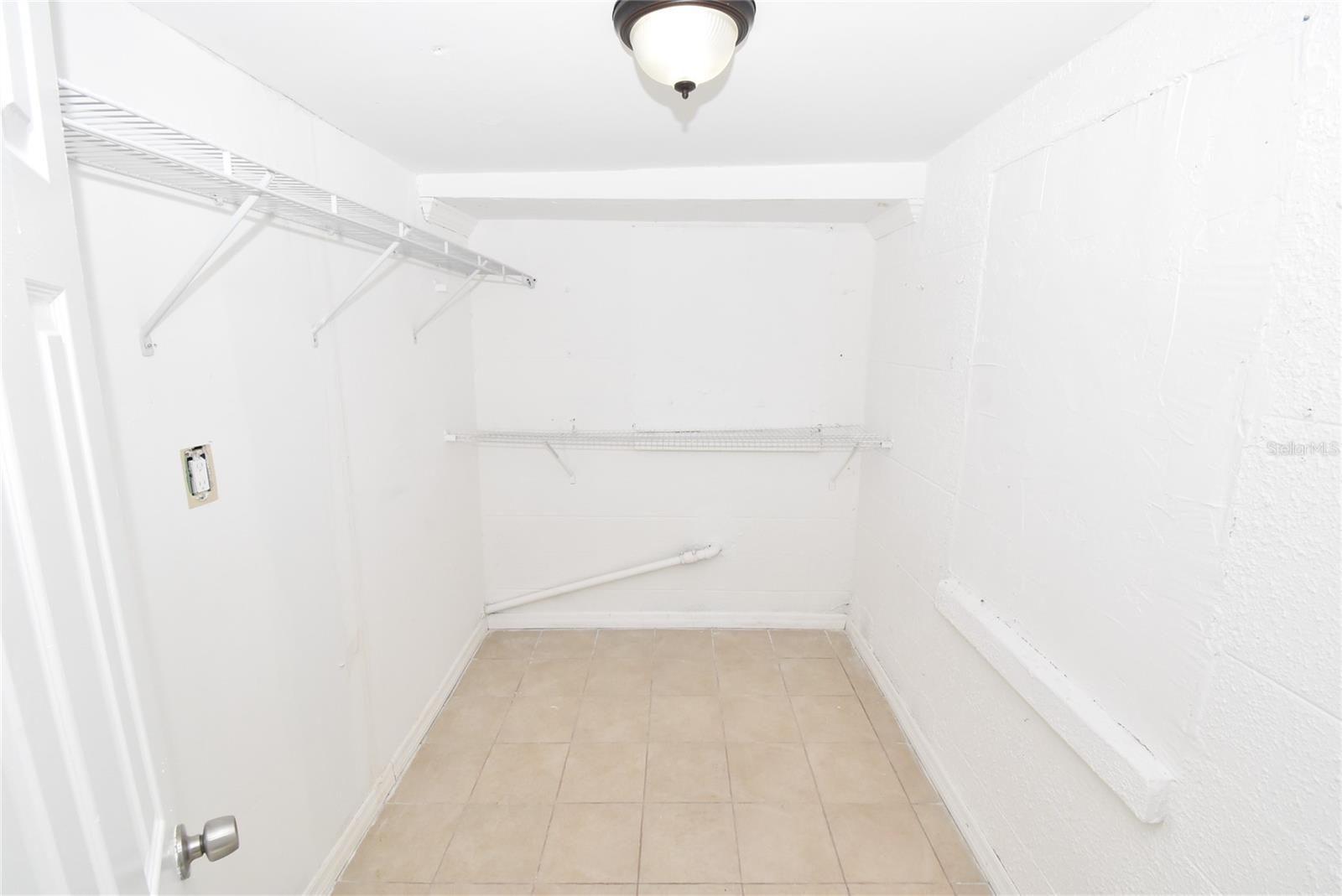 Image 10 of 25 For 11025 Pickering Lane