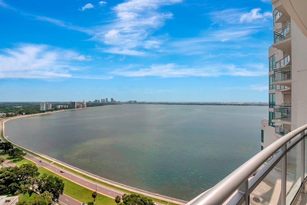 Image 30 of 76 For 3401 Bayshore Boulevard 2102