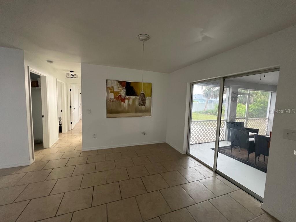 Image 29 of 55 For 2510 Sheila Lane