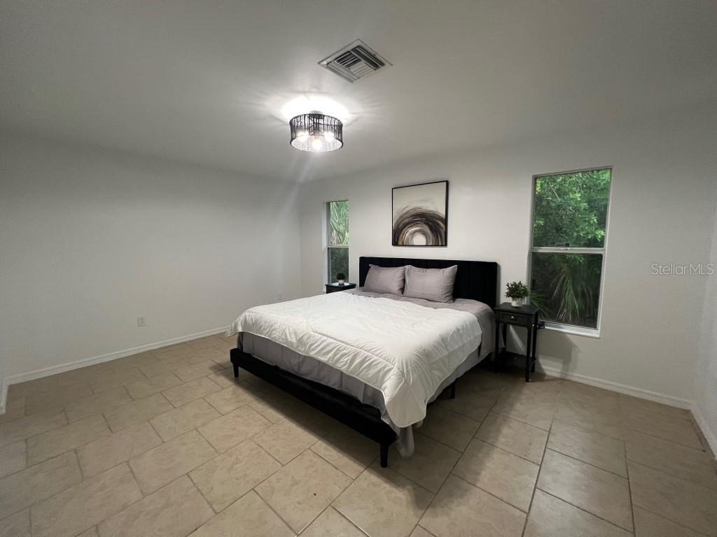 Image 36 of 55 For 2510 Sheila Lane