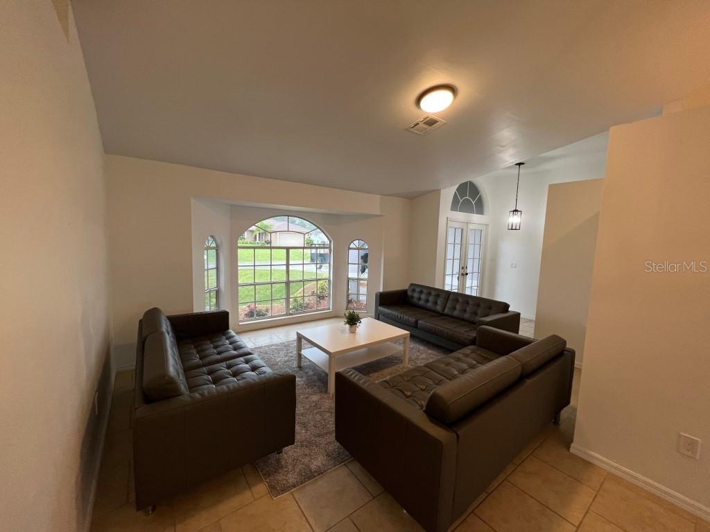 Image 37 of 55 For 2510 Sheila Lane