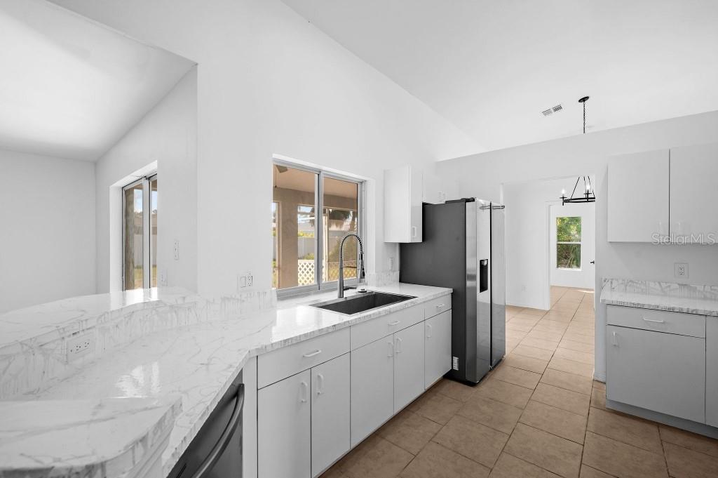 Image 5 of 55 For 2510 Sheila Lane