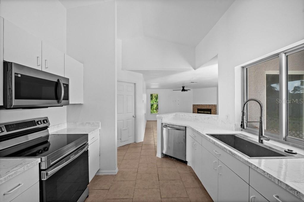 Image 6 of 55 For 2510 Sheila Lane