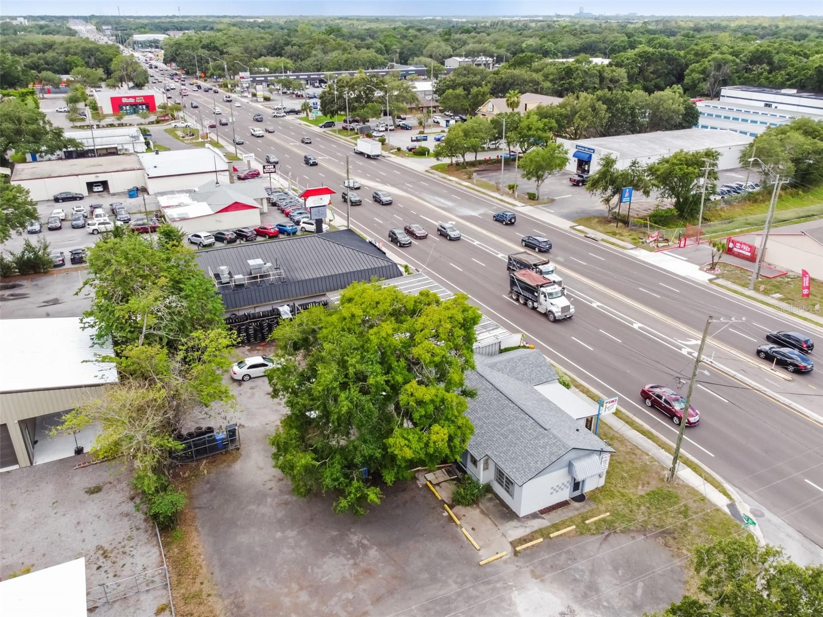 Image 6 of 22 For 7202 Us Highway 301 S