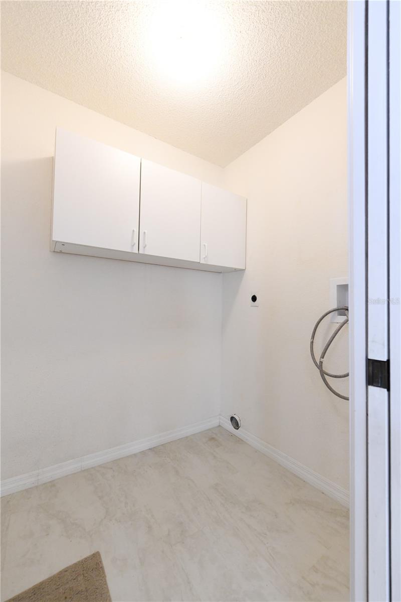 Image 22 of 29 For 4787 Hamlets Grove Drive