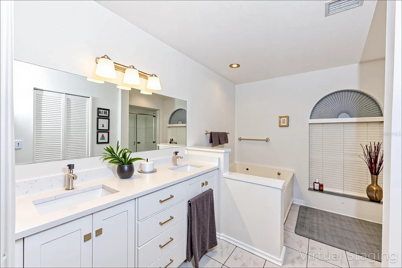 Image 27 of 29 For 4787 Hamlets Grove Drive