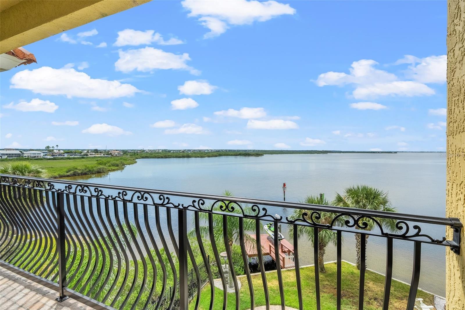 Listing photo id 72 for 3236 Gulf Winds Circle