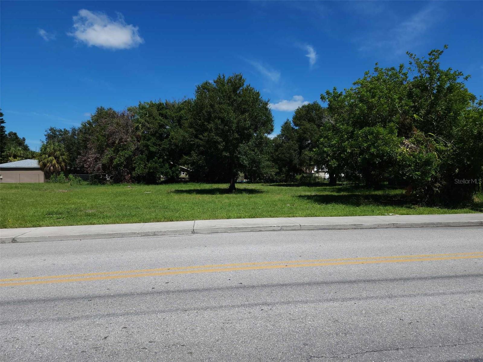 Details for 612 13th Avenue W, BRADENTON, FL 34205