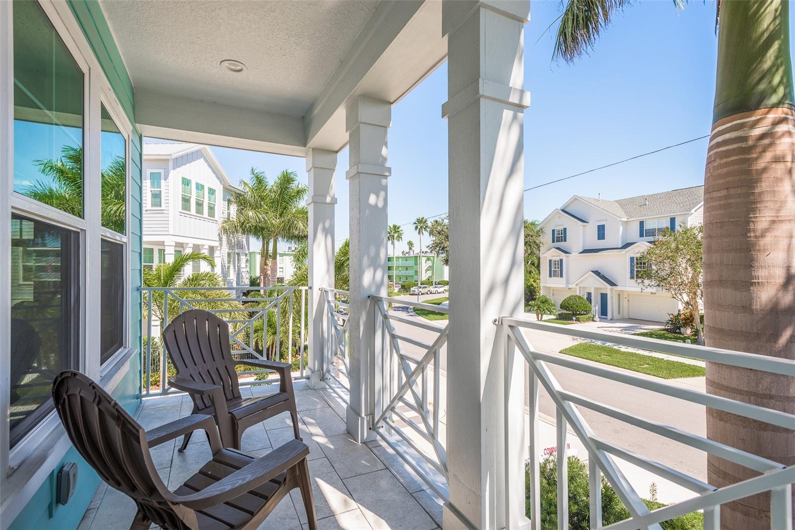 Listing photo id 33 for 601 Sea Court 9